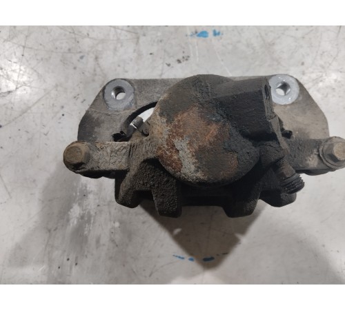 Суппорт передний левый