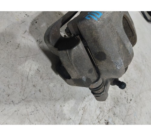 Суппорт передний левый