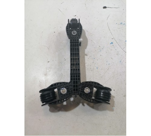 Ограничитель двери