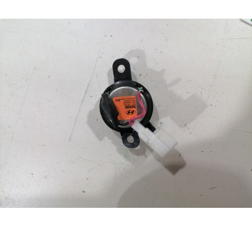 Динамик двери высокочастотный передний правый