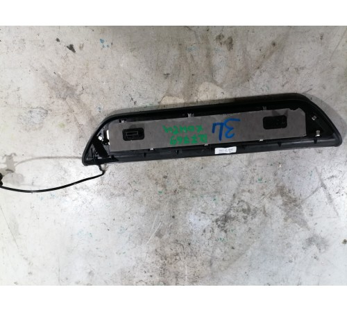 Накладка порога с подсветкой задняя левая