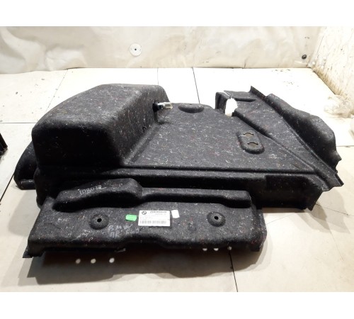 Обшивка багажника(правая)