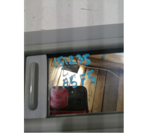 Козырёк левый