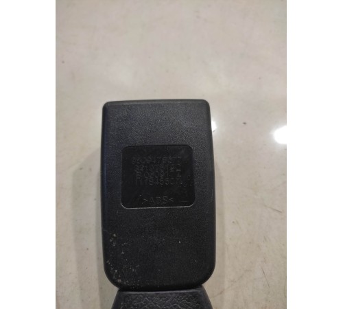 Ремень безопасности (задний,правый)