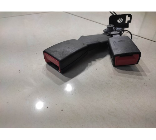 Ремень безопасности (задний,правый)