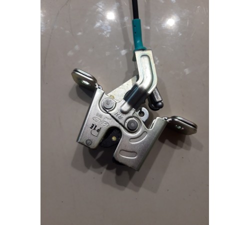 Замок откидывания заднего сиденья(правый)