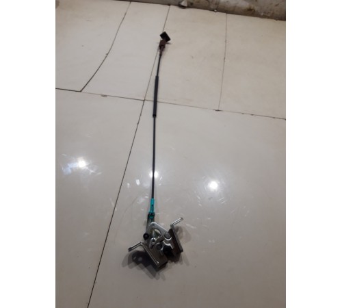 Замок откидывания заднего сиденья(правый)