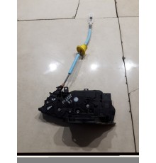 Замок двери (задний левый)