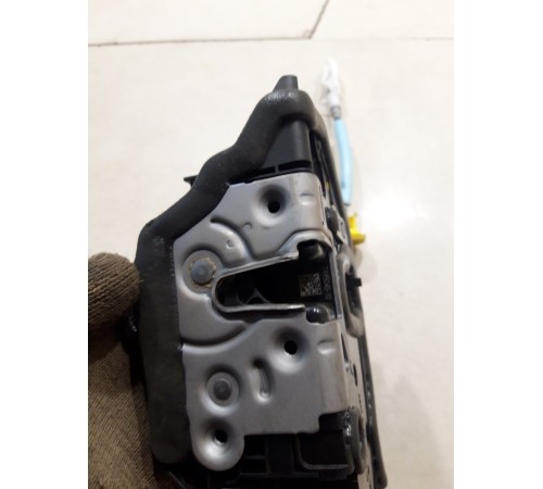 Замок двери (задний левый)