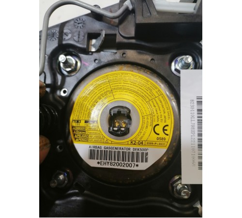 Подушка безопасности водителя, в руль