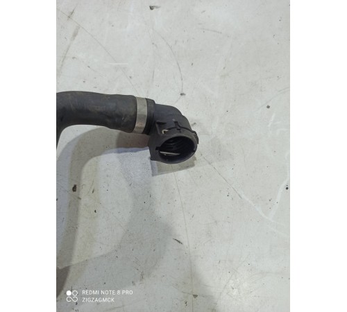 Патрубок системы охлаждения