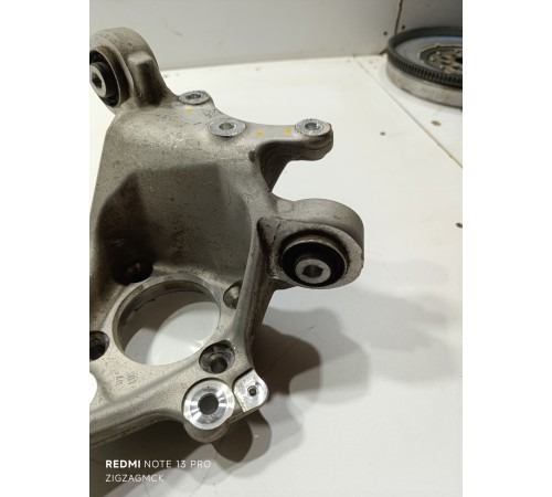 Кулак подвески задний правый, цапфа