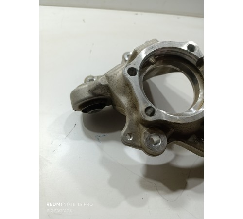 Кулак подвески задний правый, цапфа