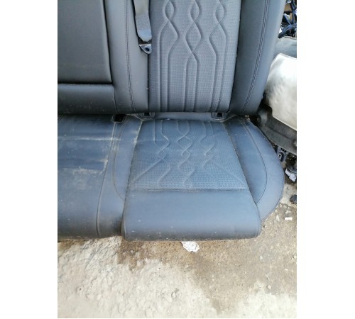 Задний ряд сидений