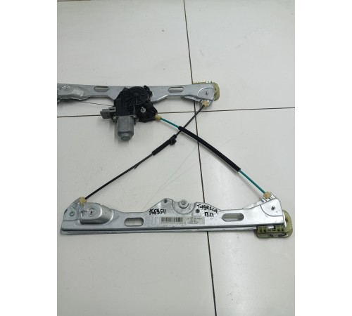 Стеклоподъёмник передний правый