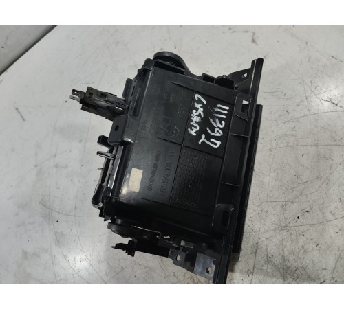 Бардачок центральной консоли