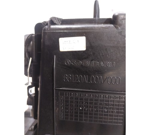 Бардачок центральной консоли