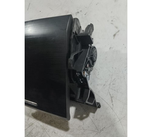 Бардачок центральной консоли