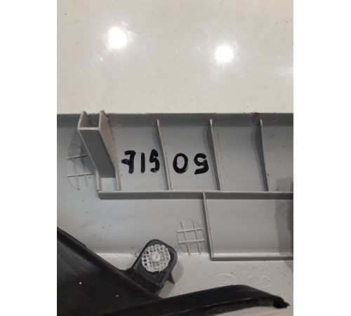 Обшивка передней левой стойки салона