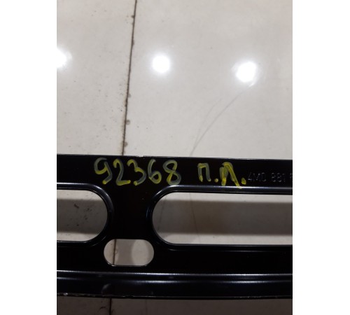 Кронштейн(крепление) сиденья передний левый