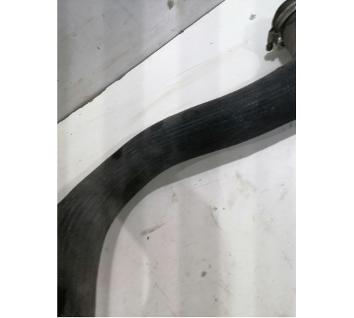 Патрубок системы охлаждения