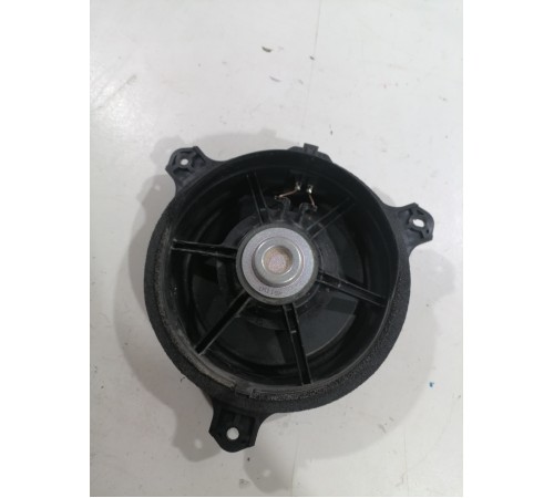 Динамик задний