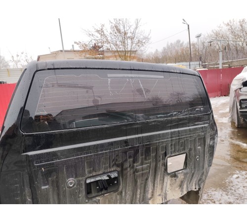 Стекло заднее