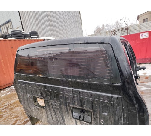 Стекло заднее