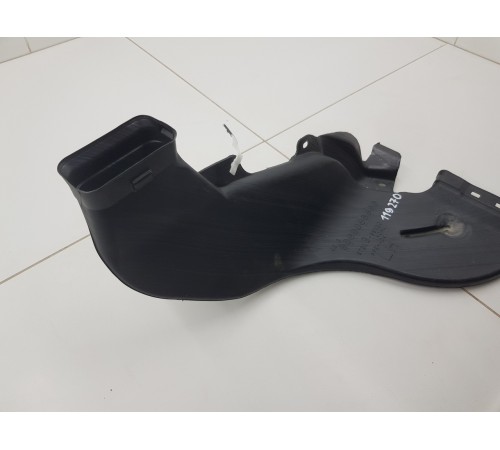 Воздуховод отопителя печки салона задний