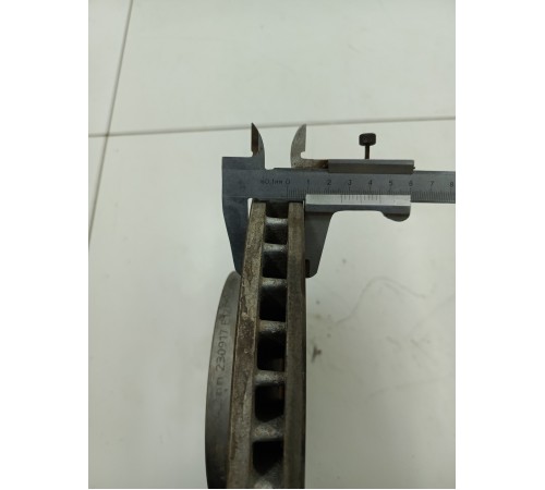 Диск тормозной передний