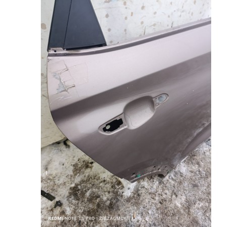 Дверь задняя правая