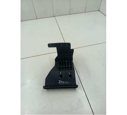 Крепление аккумулятора АКБ