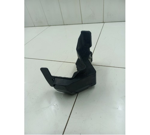 Крепление аккумулятора АКБ