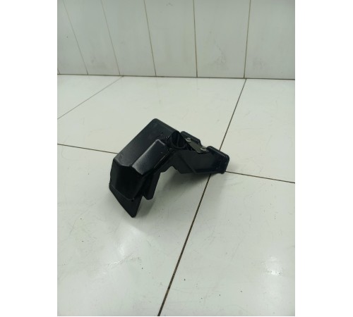 Крепление аккумулятора АКБ