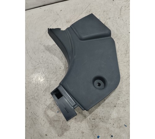 Обшивка передней стойки левая нижняя