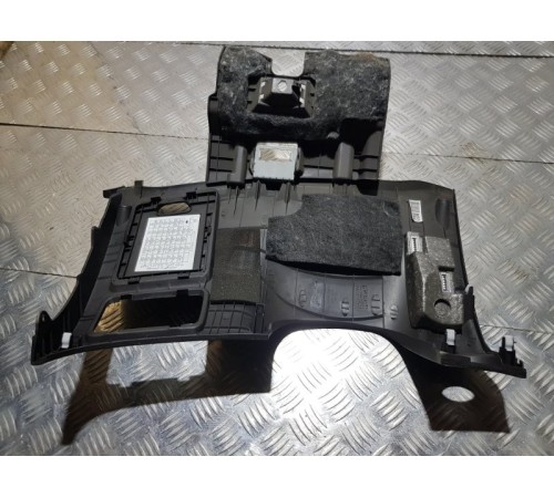 Накладка в салоне перед.