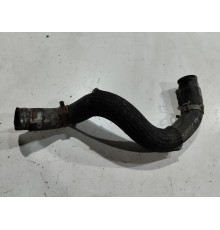 Патрубок системы охлаждения
