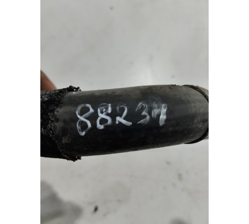 Патрубок системы охлаждения