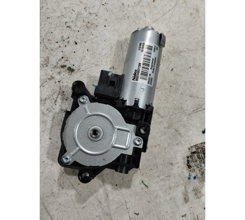 Моторчик люка электролюка крыши