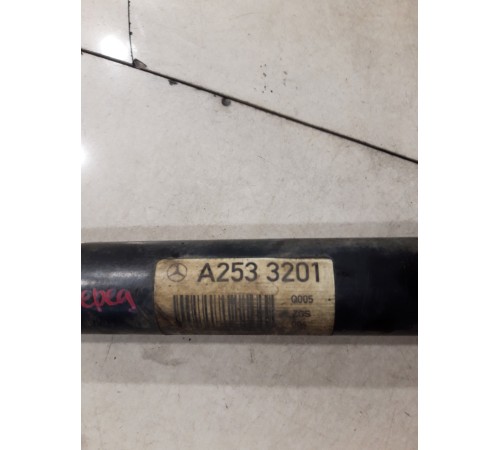 Карданный вал передний