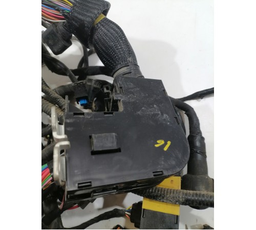 Электропроводка моторная,двигателя