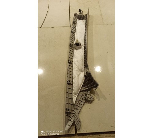 Обшивка стойки лобового стекла(левая)