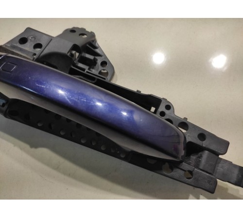 Ручка двери (задняя левая внешняя)