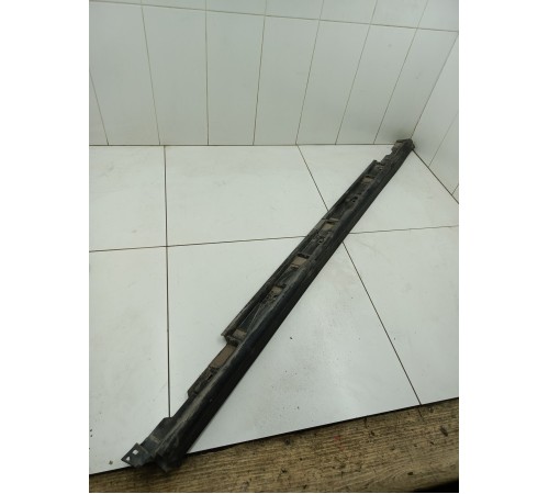 Накладка порога левая