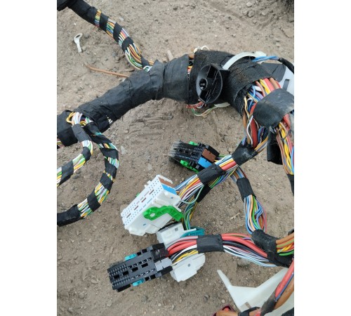 Электропроводка салона