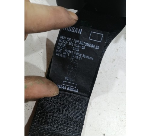 Ремень безопасности задний левый