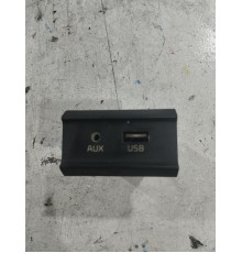 Блок разъем USB\AUX