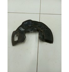 Пыльник кожух тормозного диска передний правый