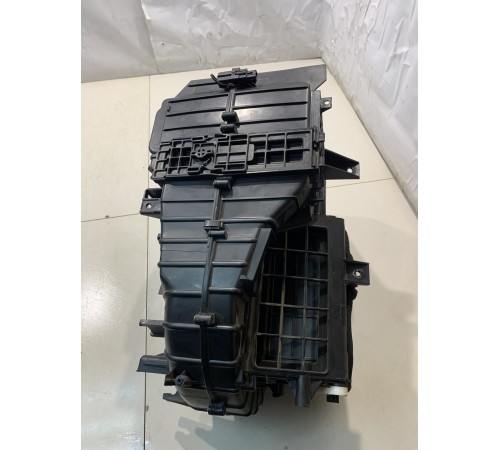 Корпус отопителя (правый)