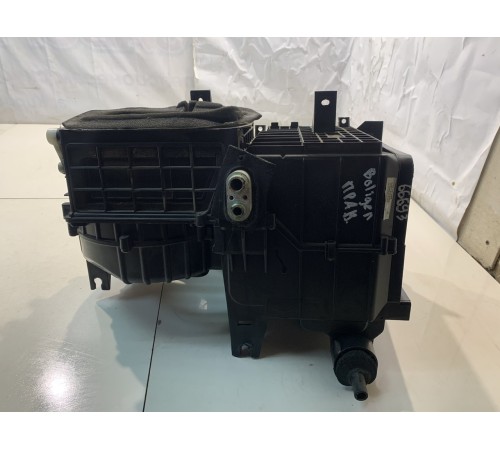 Корпус отопителя (правый)